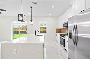 761 Silverstar Ave S, Lehigh Acres, FL 33974 - Photo 8