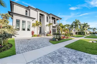 771 Orchid Ct, Marco Island, FL 34145 - Photo 2