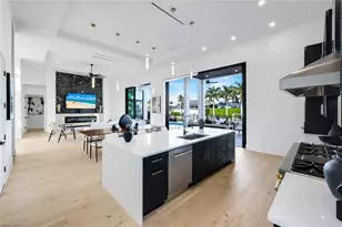 771 Orchid Ct, Marco Island, FL 34145 - Photo 10