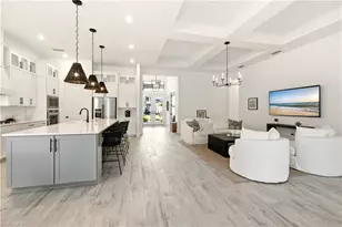 16265 Verilyn Cir, Naples, FL 34110 - Photo 8