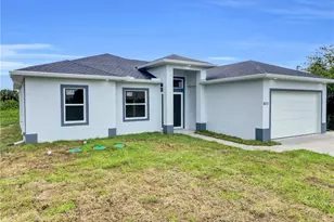 823 Hoosier St E, Lehigh Acres, FL 33974 - Photo 2