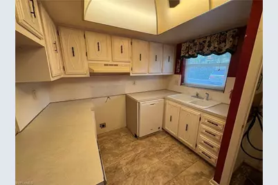 325 Charlemagne #101A, Naples, FL 34112 - Photo 10