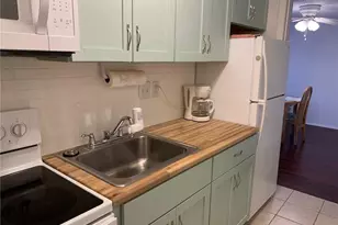 202 Broadway Ave E, Everglades City, FL 34139 - Photo 10