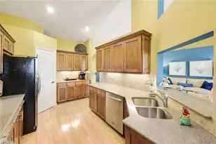 27030 Lake Harbor Ct, Bonita Springs, FL 34134 - Photo 12