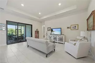 2048 Yellowfin Cir, Naples, FL 34114 - Photo 4