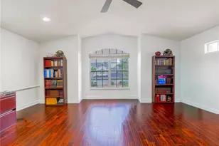 5908 3 Iron Dr, Naples, FL 34110 - Photo 8