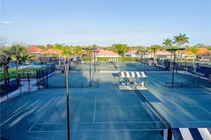 5908 3 Iron Dr, Naples, FL 34110 - Photo 40