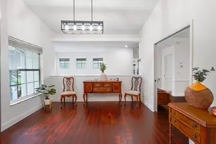 5908 3 Iron Dr, Naples, FL 34110 - Photo 18