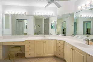 5908 3 Iron Dr, Naples, FL 34110 - Photo 28