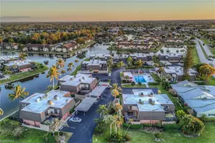 185 Lake Point Ln, Naples, FL 34112 - Photo 32