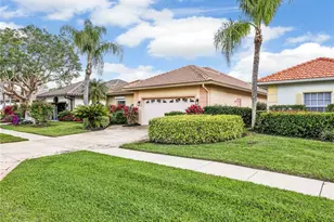 7100 Falcons Glen Blvd, Naples, FL 34113 - Photo 2