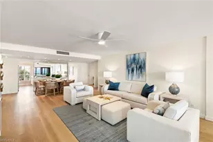 2171 Gulf Shore Blvd N, Naples, FL 34102 - Photo 8