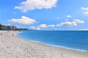 2171 Gulf Shore Blvd N, Naples, FL 34102 - Photo 36