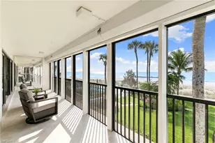 2171 Gulf Shore Blvd N, Naples, FL 34102 - Photo 18