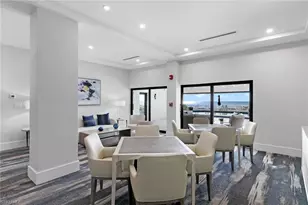 2171 Gulf Shore Blvd N, Naples, FL 34102 - Photo 32