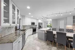 1222 SW 4th Ct, Cape Coral, FL 33991 - Photo 12