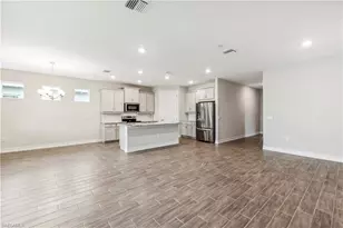 560 Spring Hill Lake Loop, Cape Coral, FL 33993 - Photo 6