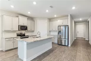 560 Spring Hill Lake Loop, Cape Coral, FL 33993 - Photo 10