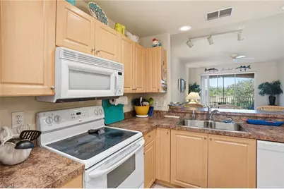 15979 Mandolin Bay Dr #202, Fort Myers, FL 33908 - Photo 14