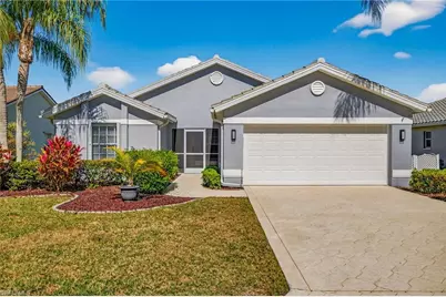 7611 Cameron Cir, Fort Myers, FL 33912 - Photo 2