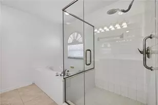 7611 Cameron Cir, Fort Myers, FL 33912 - Photo 18