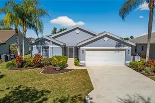 7611 Cameron Cir, Fort Myers, FL 33912 - Photo 1