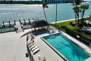 60 Pelican St W, Naples, FL 34113 - Photo 20