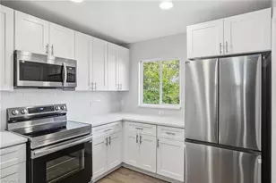 544 Pachman Cir, Lehigh Acres, FL 33974 - Photo 10