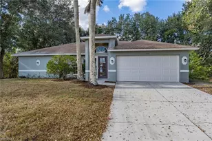 544 Pachman Cir, Lehigh Acres, FL 33974 - Photo 6