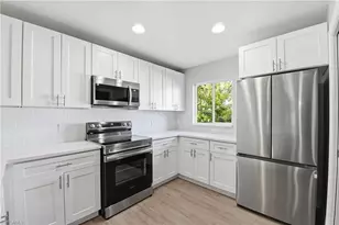 544 Pachman Cir, Lehigh Acres, FL 33974 - Photo 8