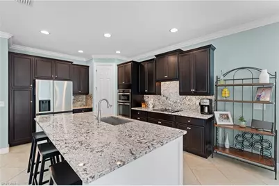 7759 Martino Cir, Naples, FL 34112 - Photo 4