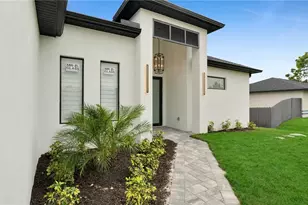 1138 Garibaldi St E, Lehigh Acres, FL 33974 - Photo 2