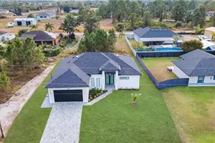 1138 Garibaldi St E, Lehigh Acres, FL 33974 - Photo 6