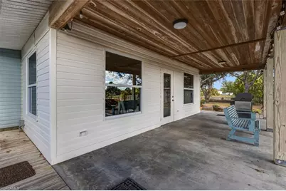 2420 41st Ave NE, Naples, FL 34120 - Photo 30