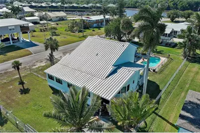 407 Copeland Ave N, Everglades City, FL 34139 - Photo 4