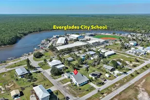 407 Copeland Ave N, Everglades City, FL 34139 - Photo 12
