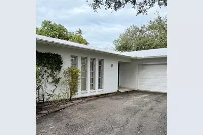 347 Burning Tree, Naples, FL 34105 - Photo 4