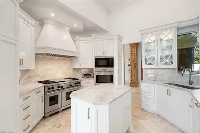 248 Point Salerno, Naples, FL 34108 - Photo 12