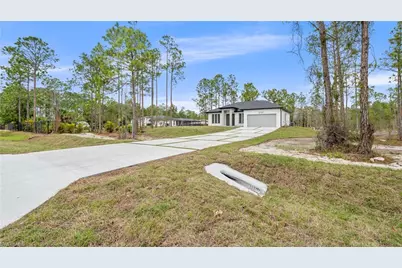 2737 48th Ave NE, Naples, FL 34120 - Photo 32