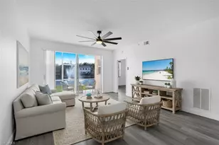 3250 Cypress Glen Way, Naples, FL 34109 - Photo 8