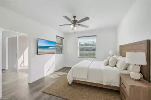 3250 Cypress Glen Way, Naples, FL 34109 - Photo 16