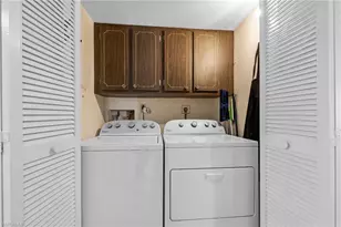 817 Teryl Rd, Naples, FL 34112 - Photo 22