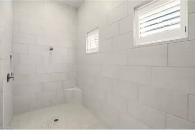 11420 Canal Grande Dr, Fort Myers, FL 33913 - Photo 32