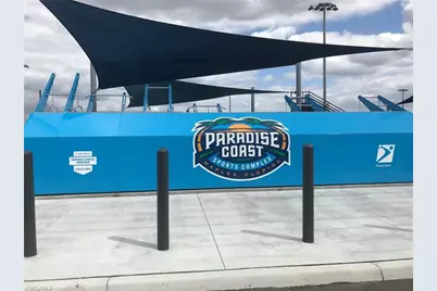 381 22nd St NE, Naples, FL 34120 - Photo 16