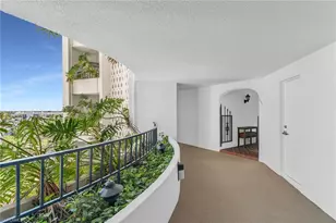 3951 Gulf Shore Blvd N, Naples, FL 34103 - Photo 4