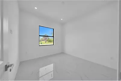 2318 NW 30th Ter, Cape Coral, FL 33993 - Photo 10