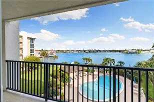 3500 Gulf Shore Blvd N, Naples, FL 34103 - Photo 30