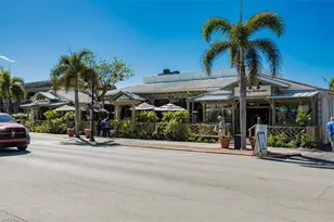 780 10th Ave S, Naples, FL 34102 - Photo 14