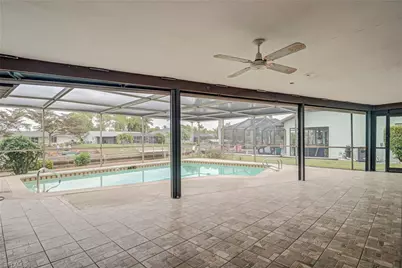 1421 SE 28th Ter, Cape Coral, FL 33904 - Photo 30