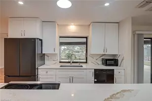 1421 SE 28th Terrace, Cape Coral, FL 33904 - Photo 14